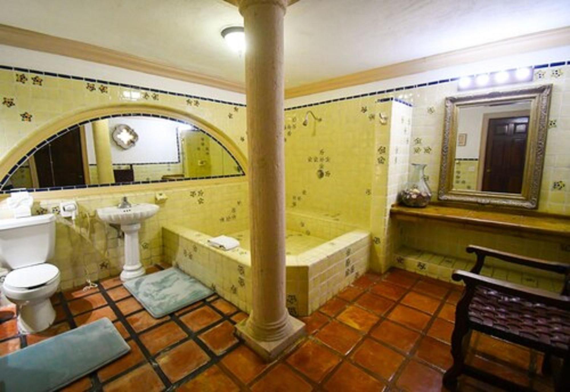 Collection O Casa Bella Hotel Boutique, カボ・サン・ルーカス エクステリア 写真