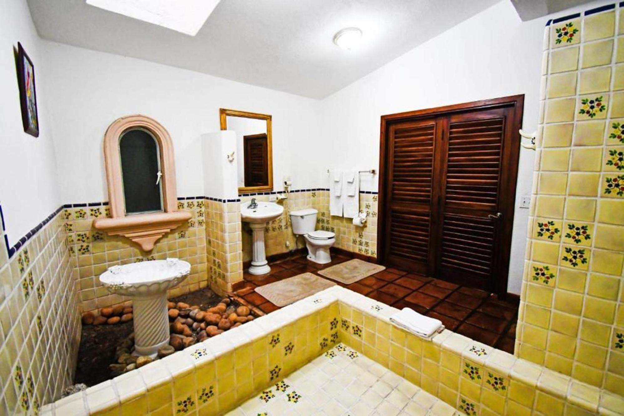 Collection O Casa Bella Hotel Boutique, カボ・サン・ルーカス エクステリア 写真